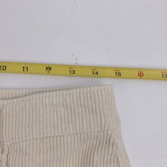 American Eagle Corduroy Mini skirt Size 6 Zip up front Pockets Creme ivory - Picture 11 of 13